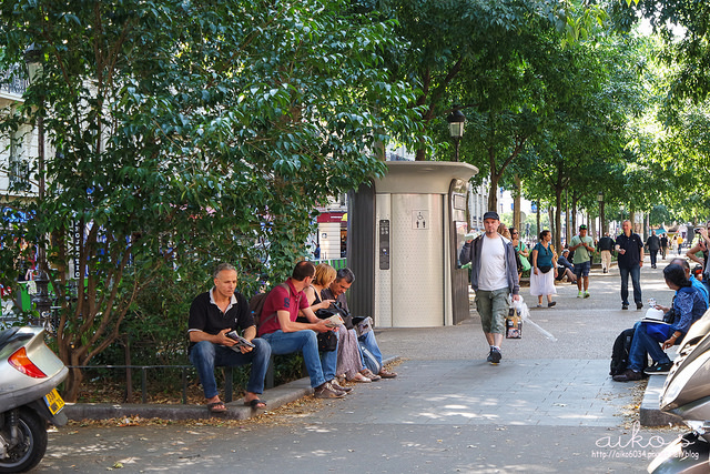 【歐遊42天】關於歐洲免費廁所這事～使用巴黎路邊免費廁所教學！